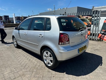 Used Volkswagen Polo 2008 for sale - 79082360: Photo