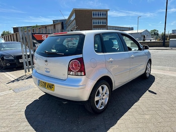 Used Volkswagen Polo 2008 for sale - 79082360: Photo