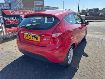 Used Ford Fiesta 2011 for sale - 76007031: Photo 4
