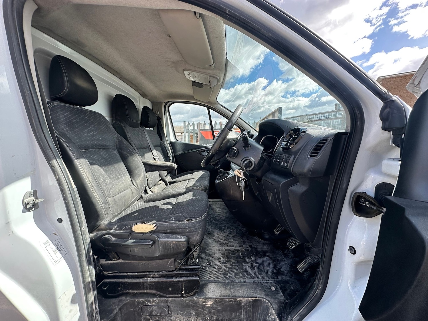 Used Vauxhall Vivaro 2016 for sale - 78012332: Photo 6