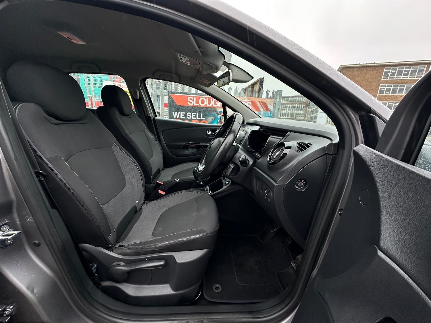 Used Renault Captur 2016 for sale - 77501753: Photo 6