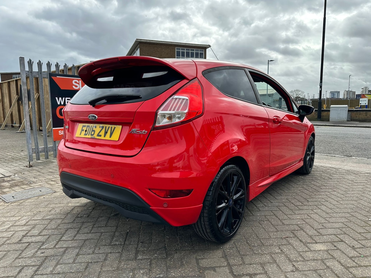 Used Ford Fiesta 2016 for sale - 77639634: Photo 4