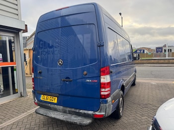Used Mercedes-Benz Sprinter 2011 for sale - 76507319: Photo