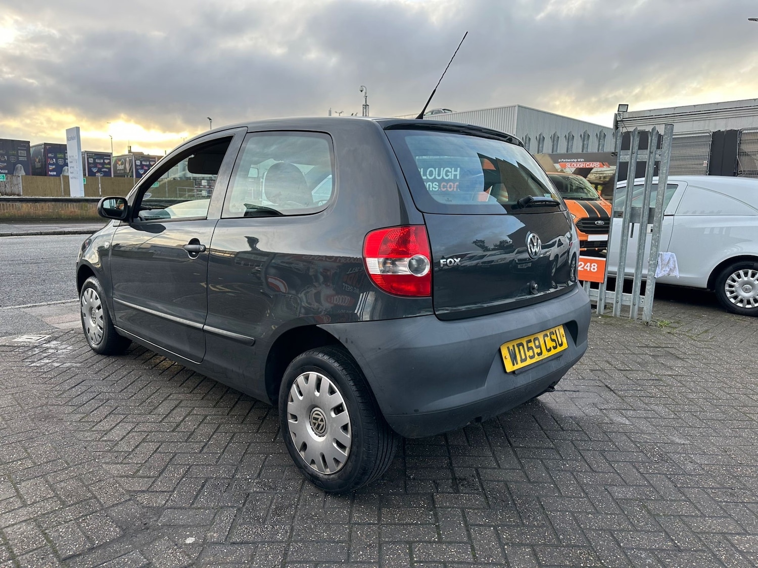 Used Volkswagen Fox 2010 for sale - 77239952: Photo 3