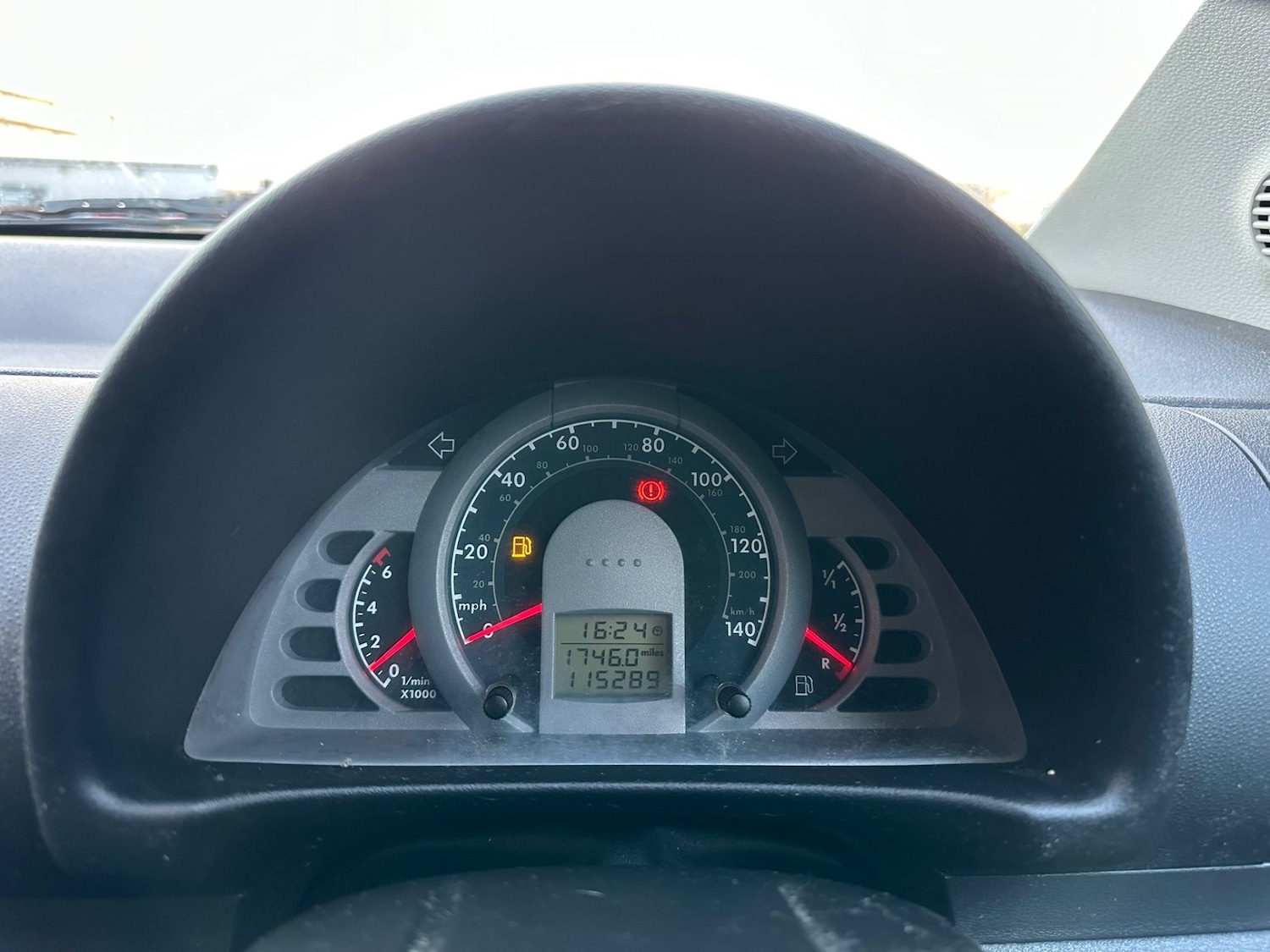 Used Volkswagen Fox 2010 for sale - 77239952: Photo 8