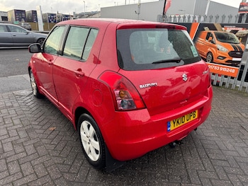 Used Suzuki Swift 2010 for sale - 76488626: Photo