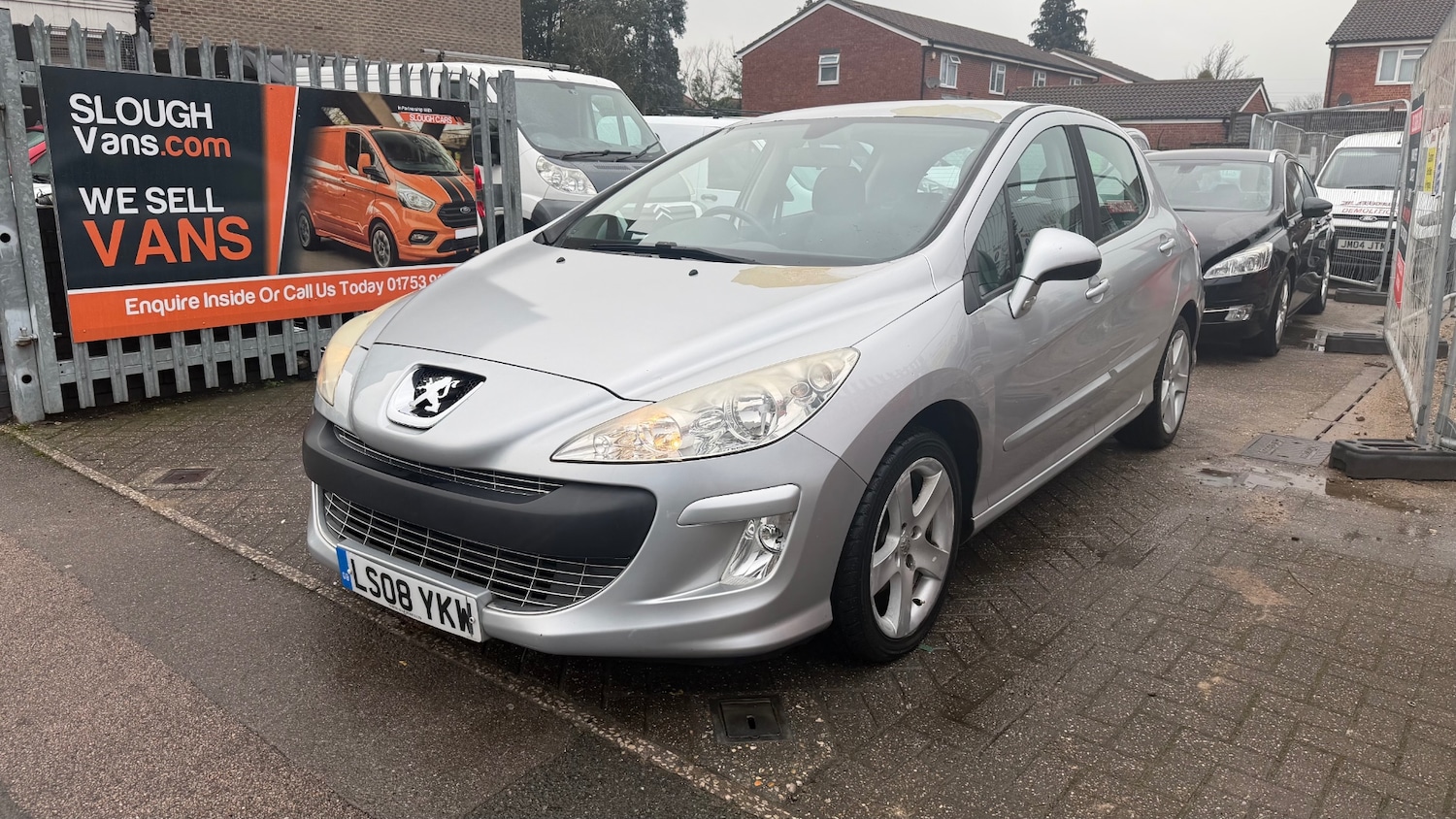 Used Peugeot 308 2008 for sale - 77541365: Photo 2