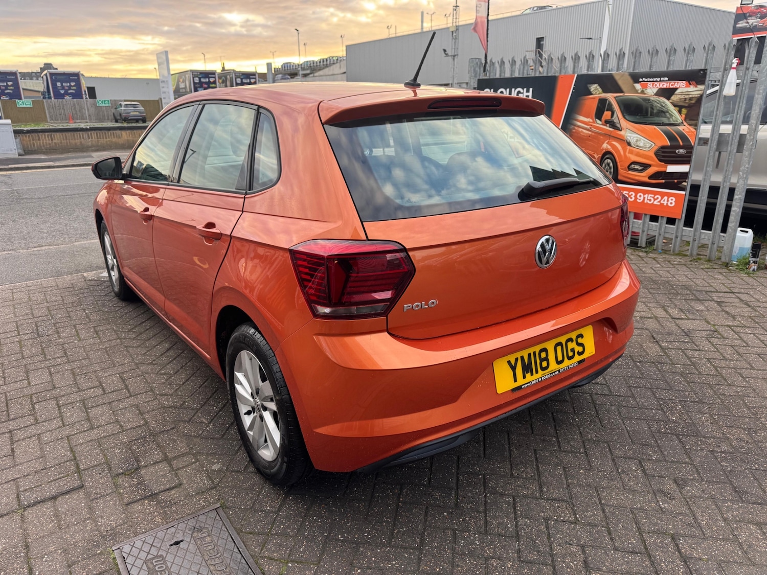 Used Volkswagen Polo 2018 for sale - 76397177: Photo 3