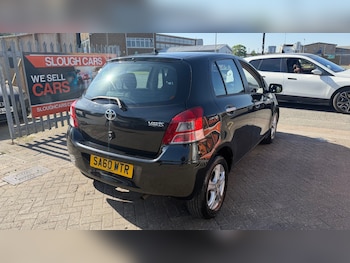 Used Toyota Yaris 2010 for sale - 78452490: Photo