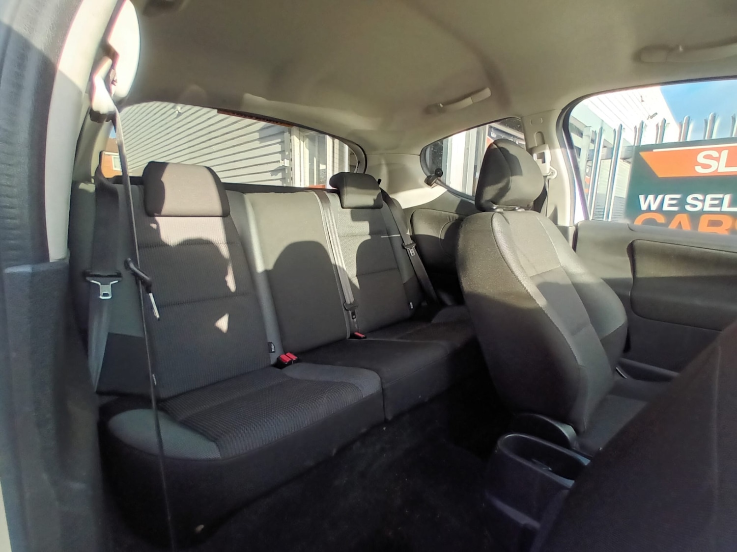 Used Peugeot 207 2011 for sale - 76718829: Photo 5