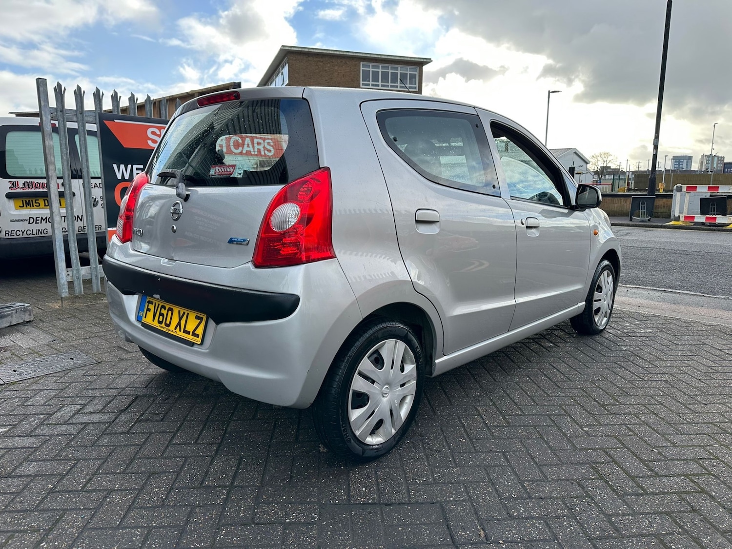 Used Nissan Pixo 2010 for sale - 77221057: Photo 4