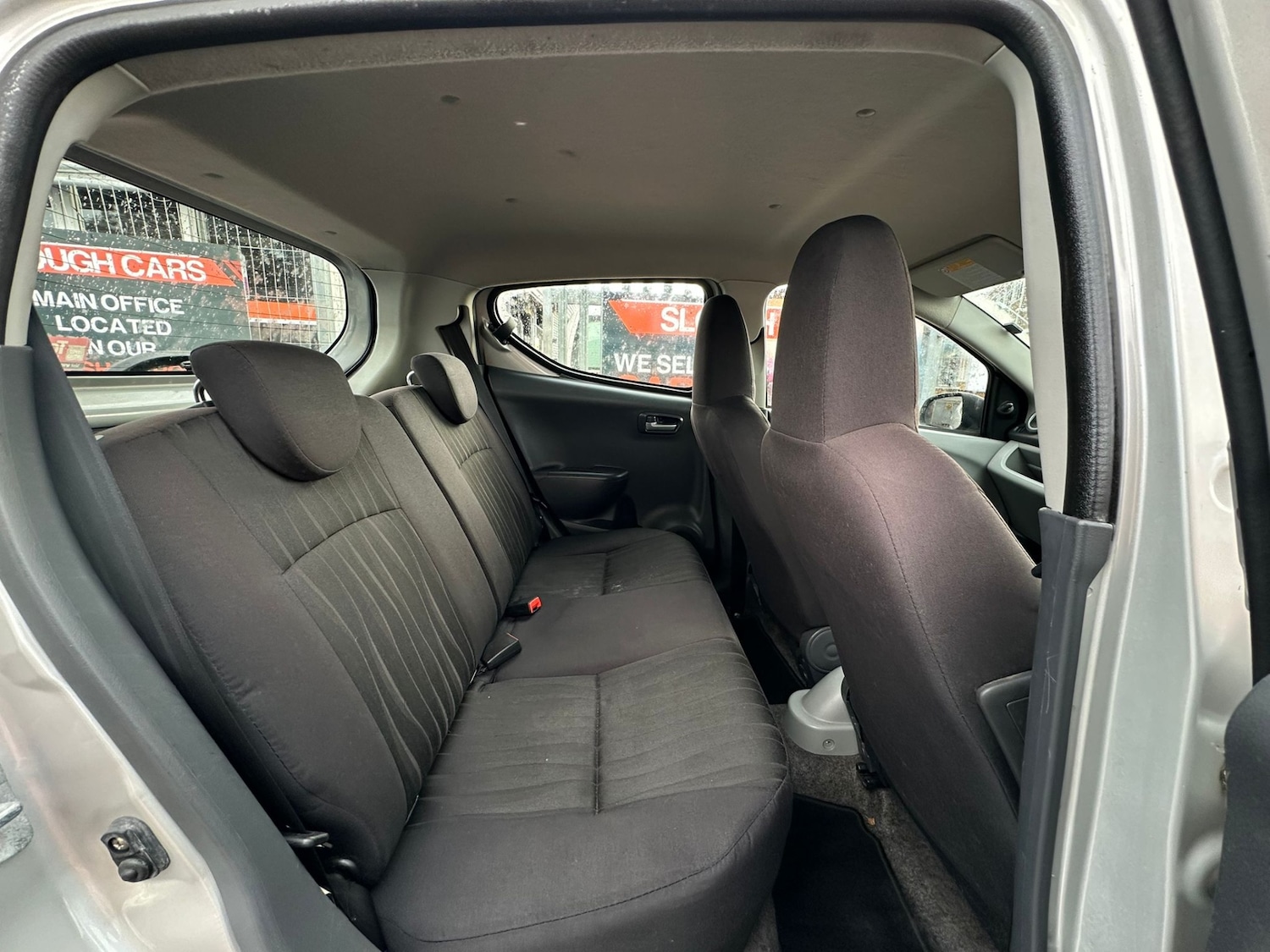 Used Nissan Pixo 2010 for sale - 77221057: Photo 5