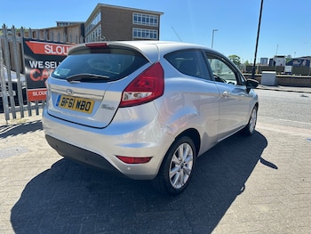 Used Ford Fiesta 2011 for sale - 78436087: Photo