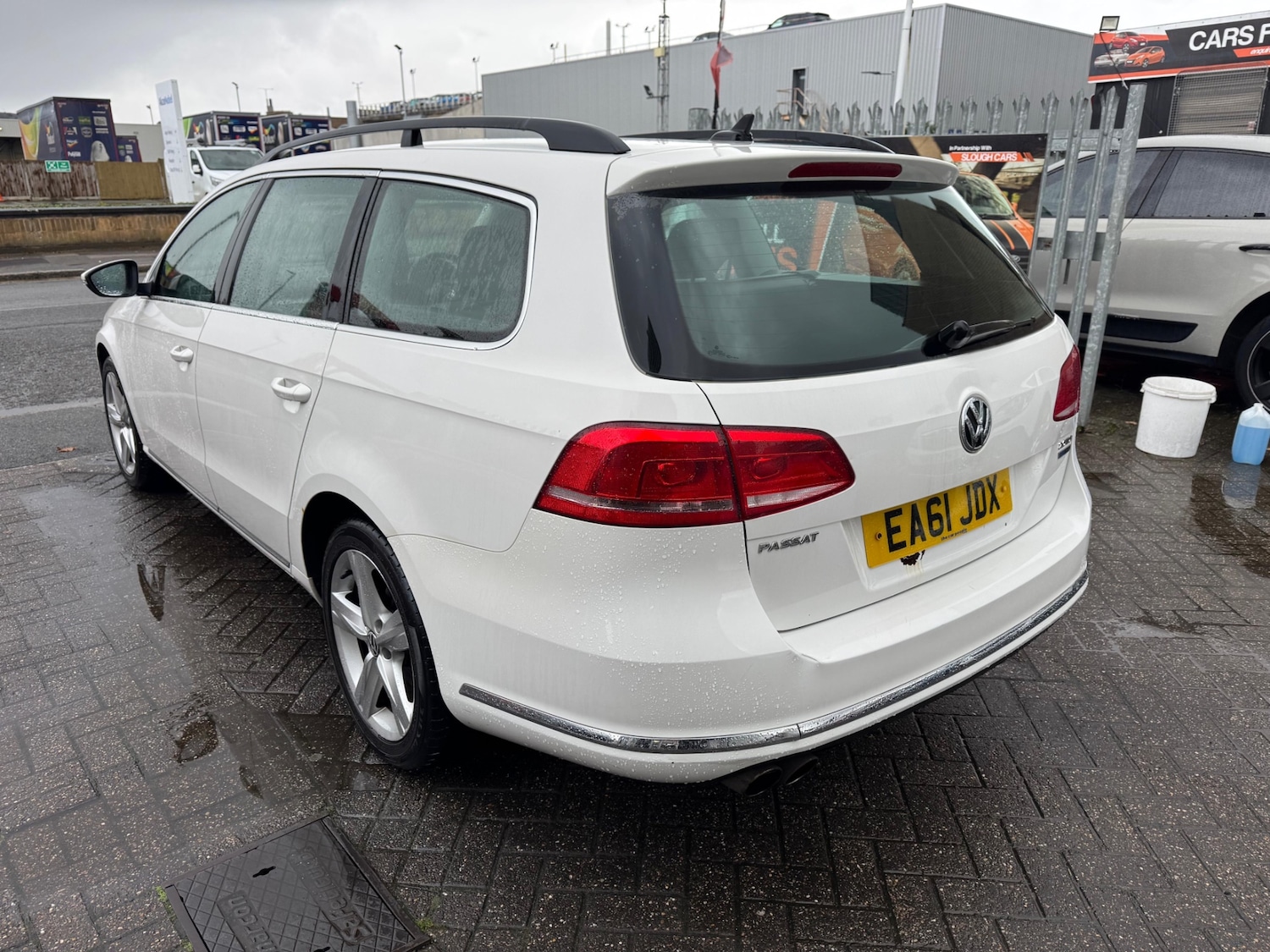 Used Volkswagen Passat 2011 for sale - 76540163: Photo 3