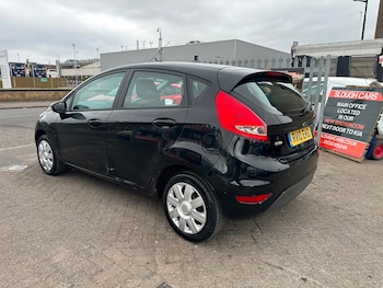 Used Ford Fiesta 2010 for sale - 79559385: Photo