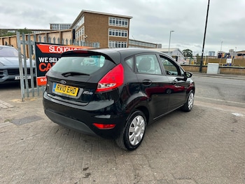 Used Ford Fiesta 2010 for sale - 79559385: Photo