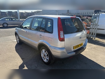 Used Ford Fusion 2006 for sale - 77979261: Photo