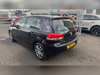 Used Volkswagen Golf 2010 for sale - 75706240: Photo
