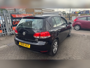 Used Volkswagen Golf 2010 for sale - 75706240: Photo