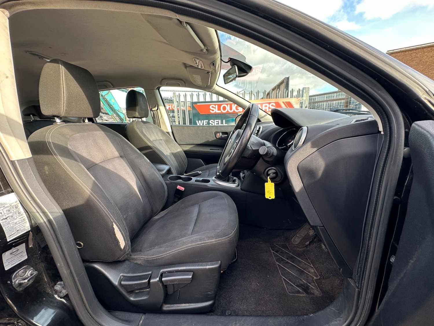 Used Nissan Qashqai 2010 for sale - 77569813: Photo 6