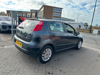 Used Fiat Grande Punto 2008 for sale - 79593675: Photo