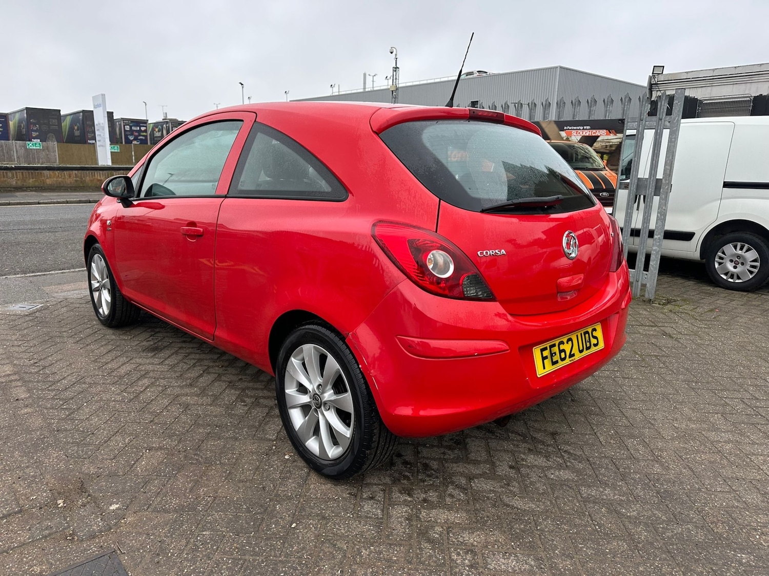 Used Vauxhall Corsa 2012 for sale - 77717823: Photo 3