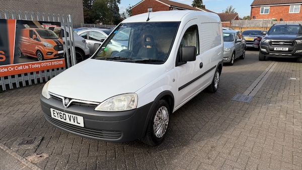 Used Vauxhall Combo 2010 for sale - 76133991: Photo 2