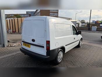 Used Vauxhall Combo 2010 for sale - 76133991: Photo 4