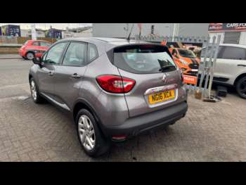 Used Renault Captur 2016 for sale - 75282519: Photo