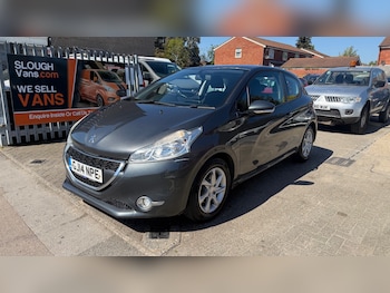 Used Peugeot 208 2014 for sale - 78354725: Photo