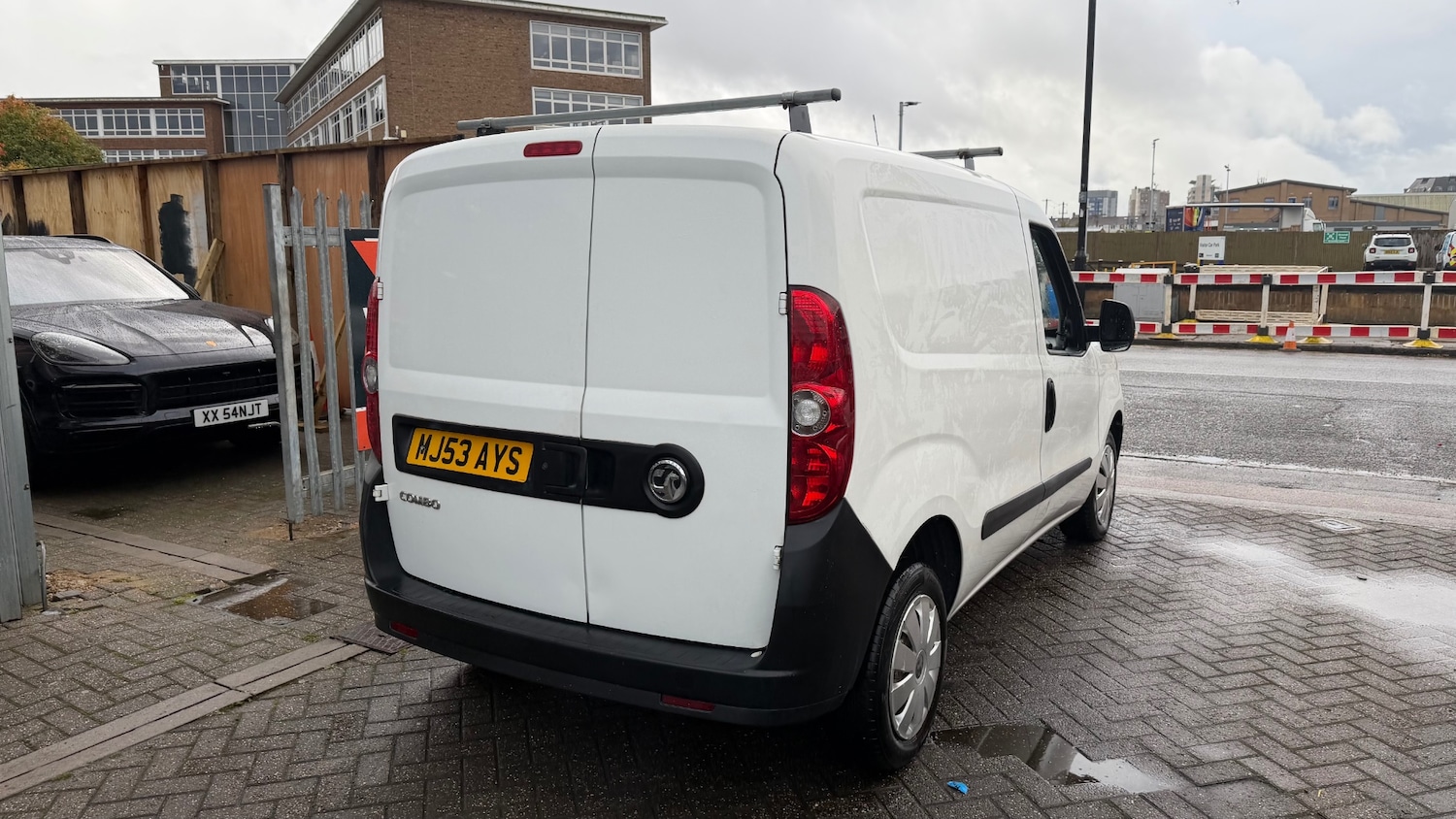 Used Vauxhall Combo 2014 for sale - 76319437: Photo 4