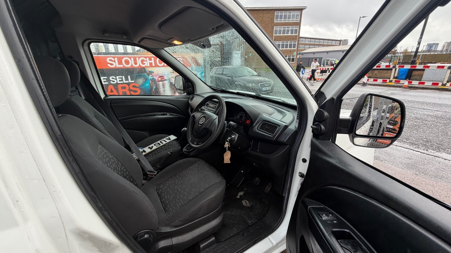 Used Vauxhall Combo 2014 for sale - 76319437: Photo 6