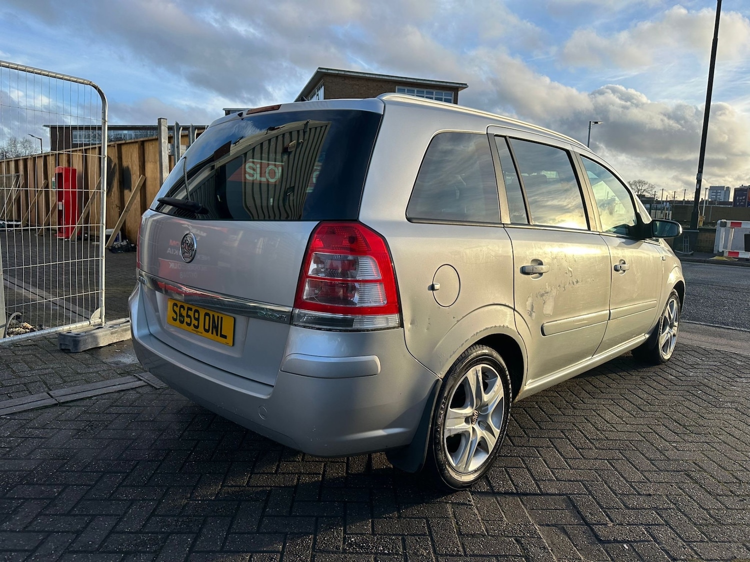 Used Vauxhall Zafira 2009 for sale - 77224875: Photo 4