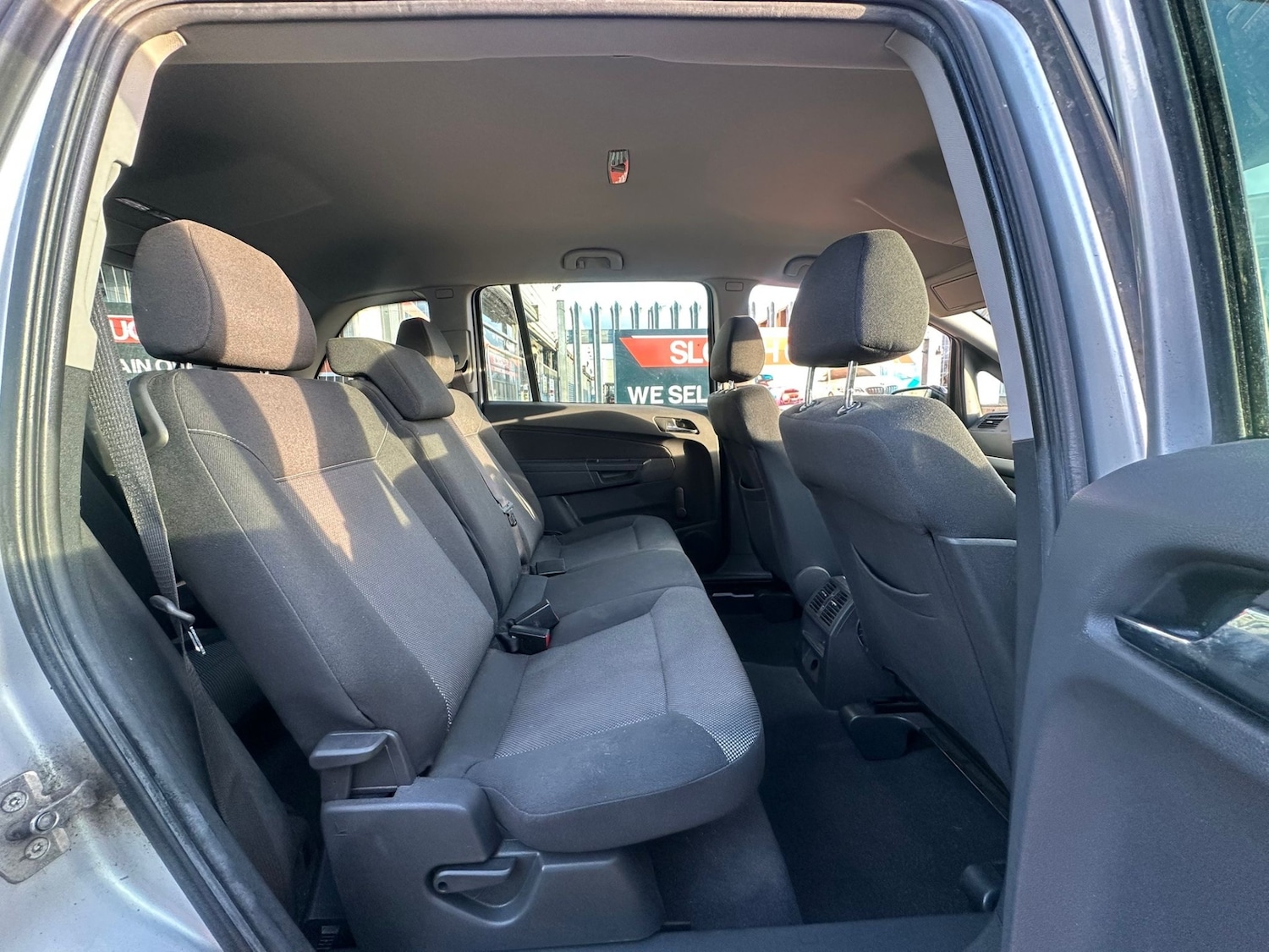 Used Vauxhall Zafira 2009 for sale - 77224875: Photo 6