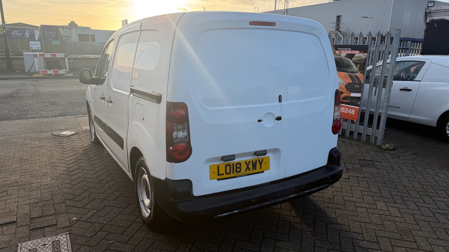 Used Peugeot Partner 2018 for sale - 77127587: Photo 3