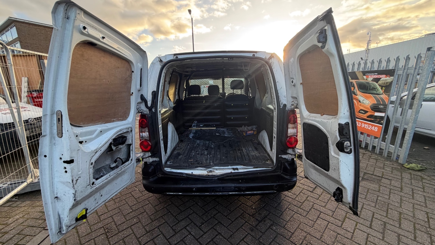 Used Peugeot Partner 2018 for sale - 77127587: Photo 5