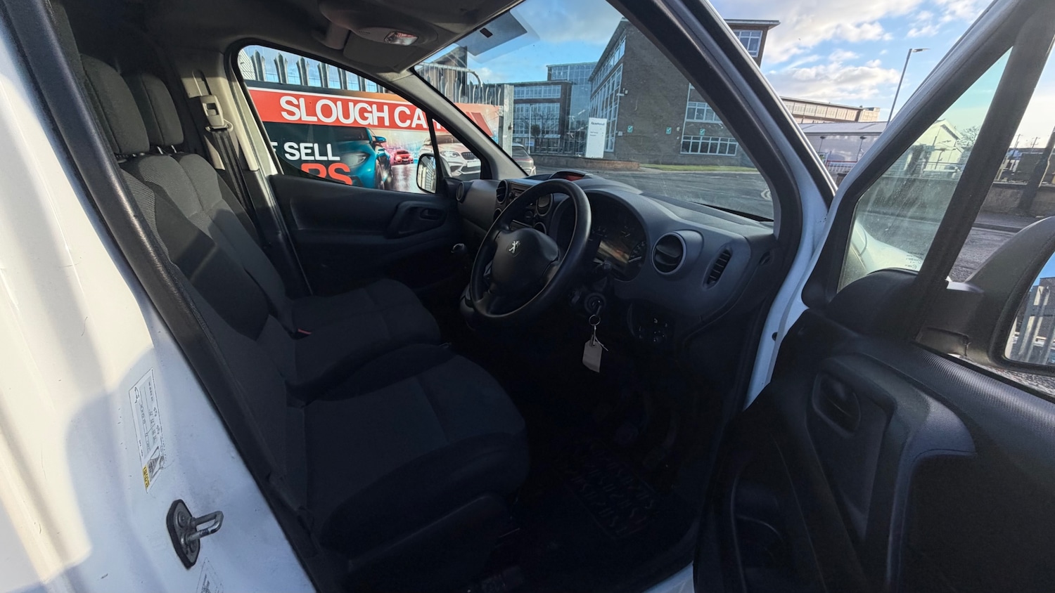 Used Peugeot Partner 2018 for sale - 77127587: Photo 6