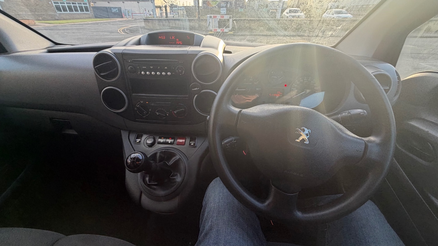 Used Peugeot Partner 2018 for sale - 77127587: Photo 7