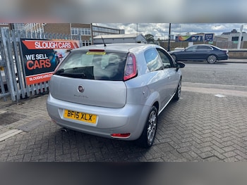 Used Fiat Punto 2015 for sale - 75807322: Photo