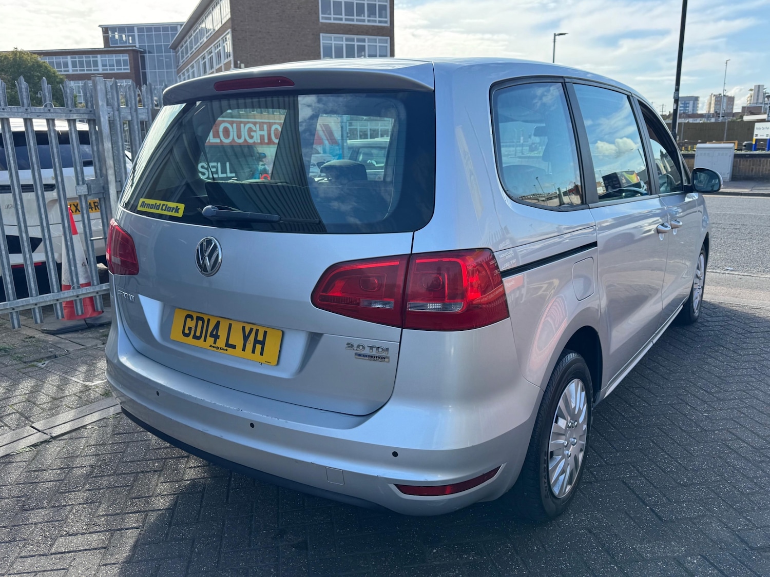 Used Volkswagen Sharan 2014 for sale - 76058242: Photo 4
