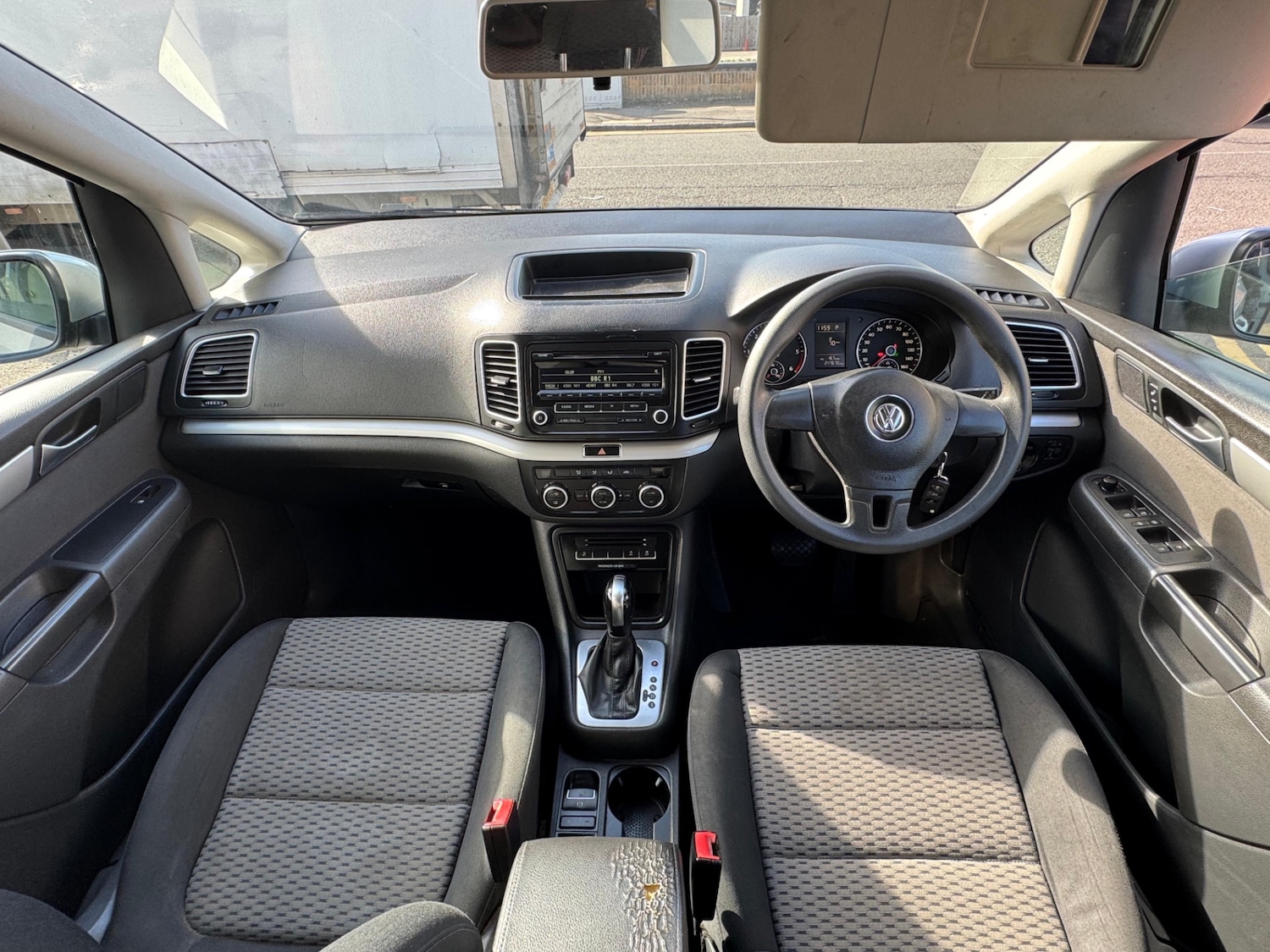 Used Volkswagen Sharan 2014 for sale - 76058242: Photo 8