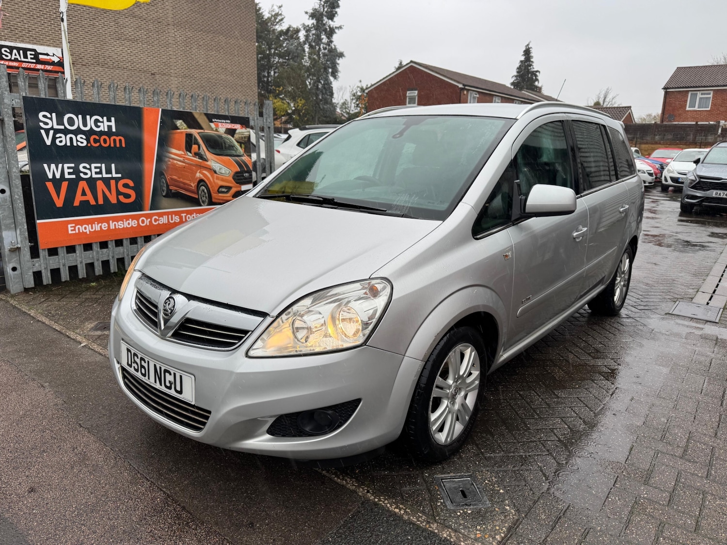 Used Vauxhall Zafira 2011 for sale - 76527409: Photo 2