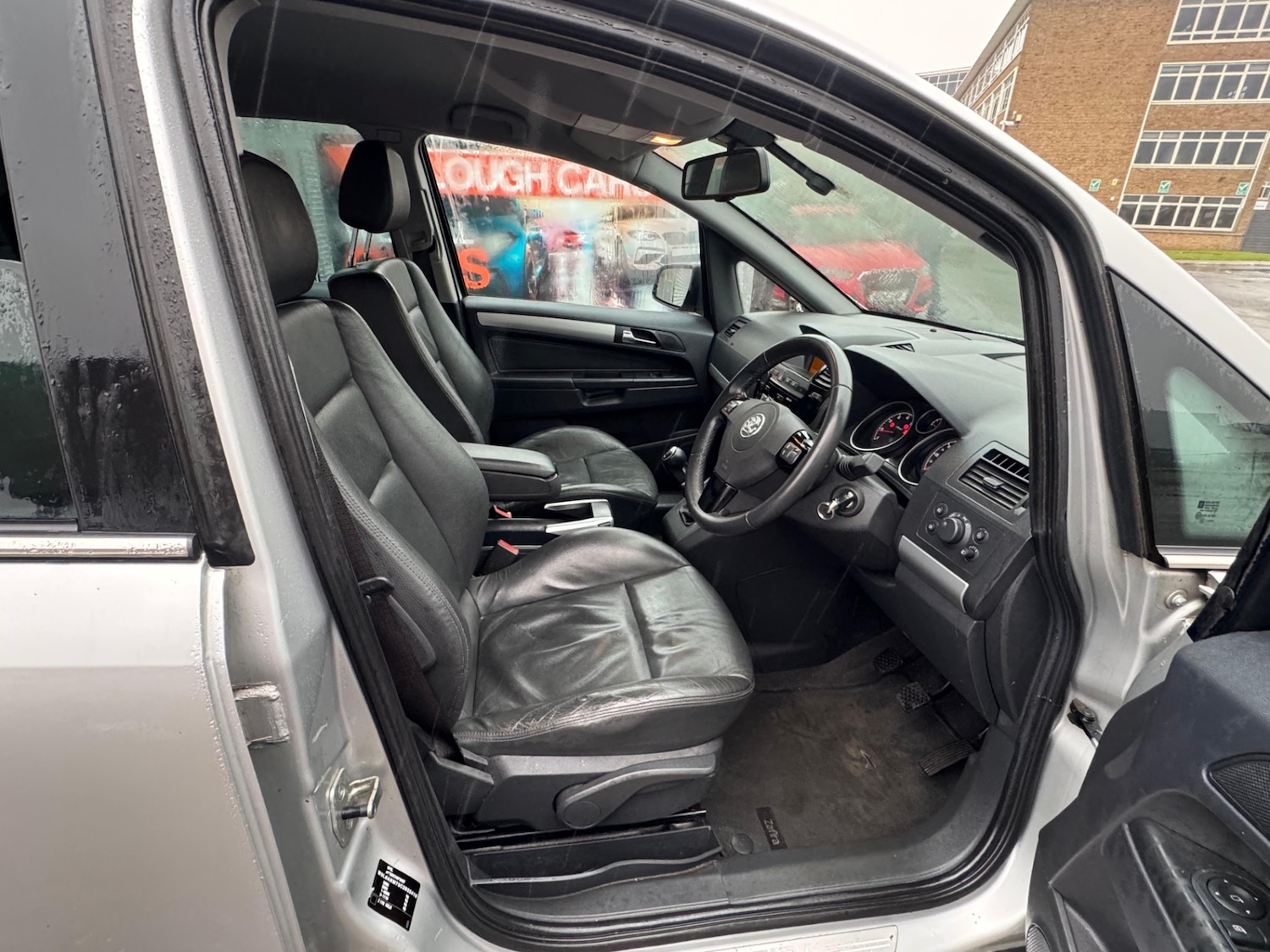 Used Vauxhall Zafira 2011 for sale - 76527409: Photo 7