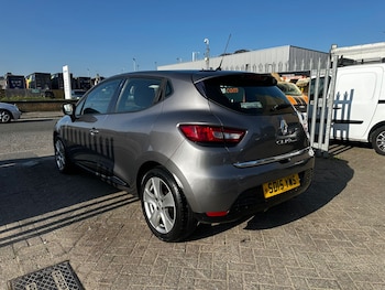 Used Renault Clio 2015 for sale - 78339484: Photo