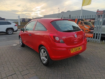 Used Vauxhall Corsa 2009 for sale - 76568690: Photo