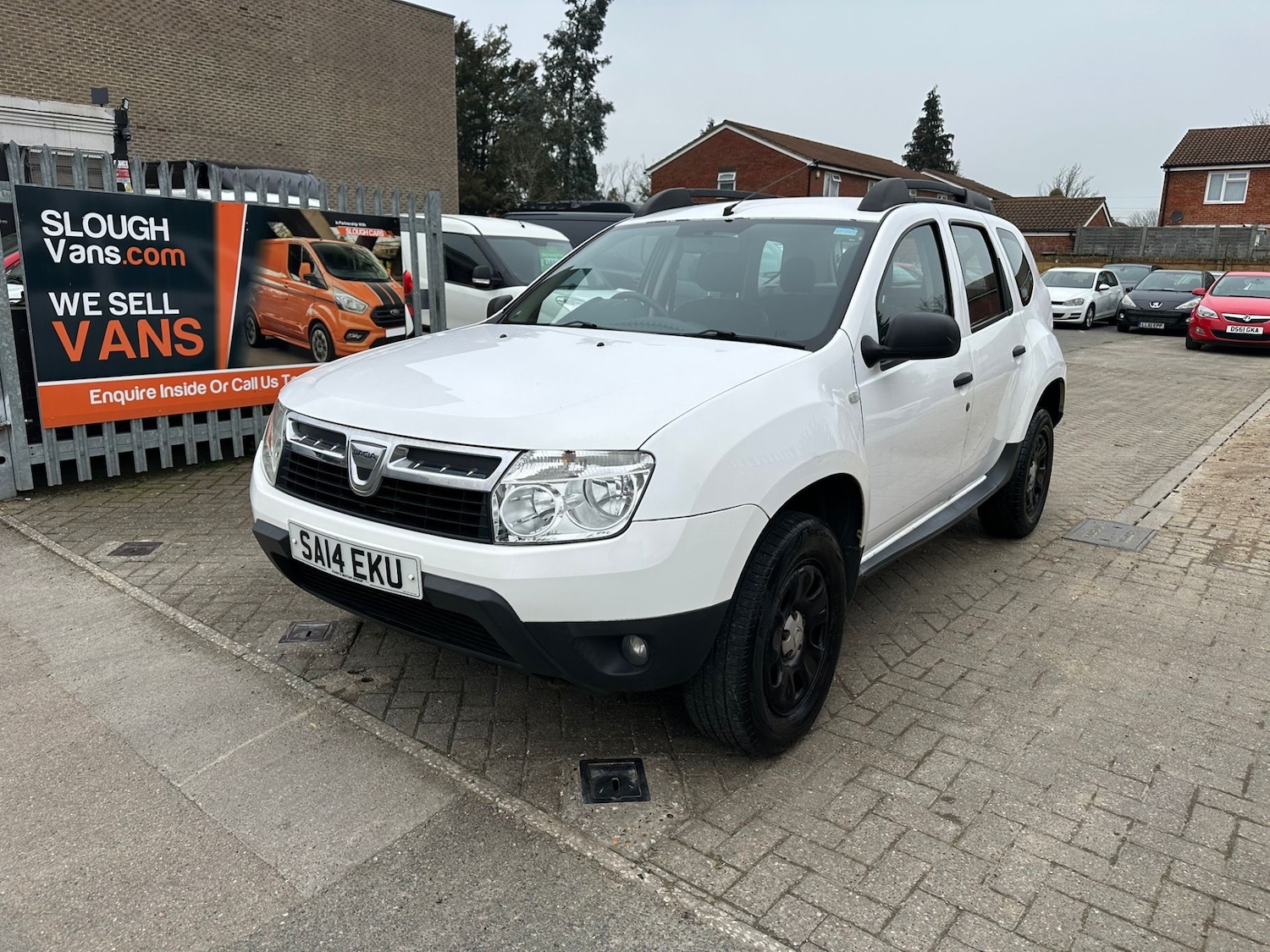 Used Dacia Duster 2014 for sale - 77743033: Photo 2