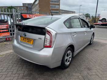 Used Toyota Prius  for sale - 74841900: Photo