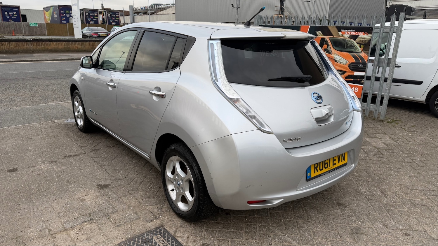 Used Nissan Leaf 2011 for sale - 78010958: Photo 3
