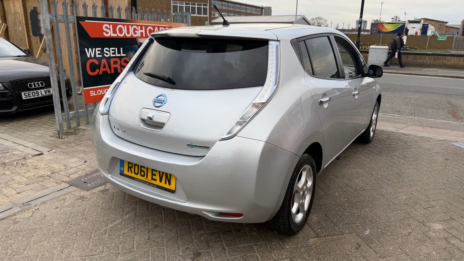 Used Nissan Leaf 2011 for sale - 78010958: Photo 4