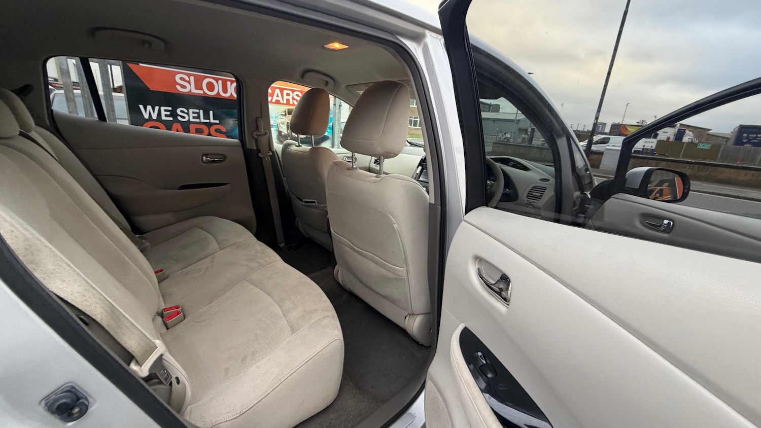 Used Nissan Leaf 2011 for sale - 78010958: Photo 5